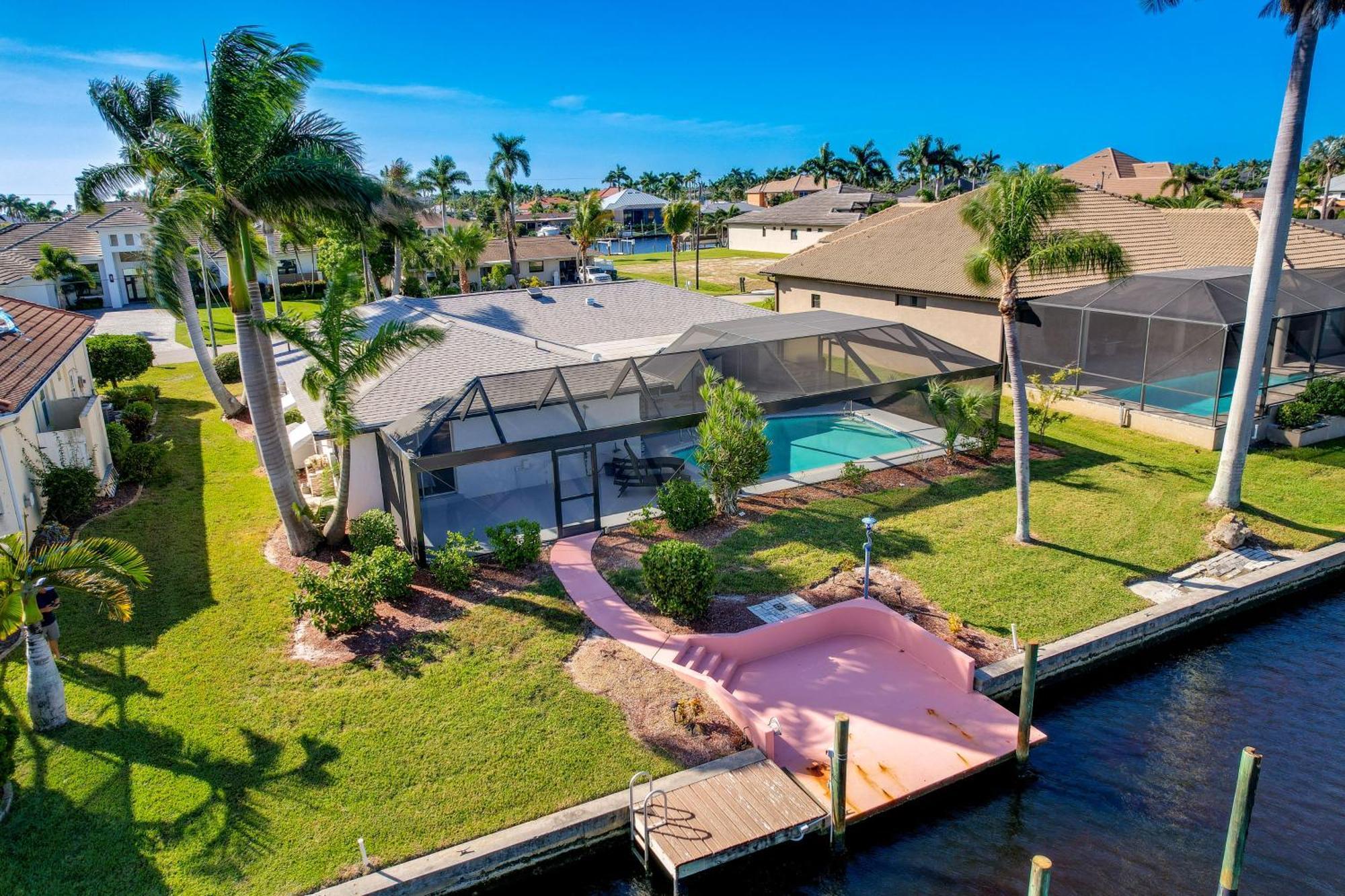 Waterfront Cape Coral Home With Private Pool! Eksteriør billede